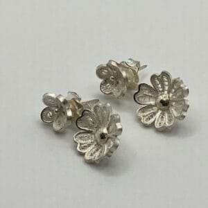 Boucles d'oreilles fleur fil 3P