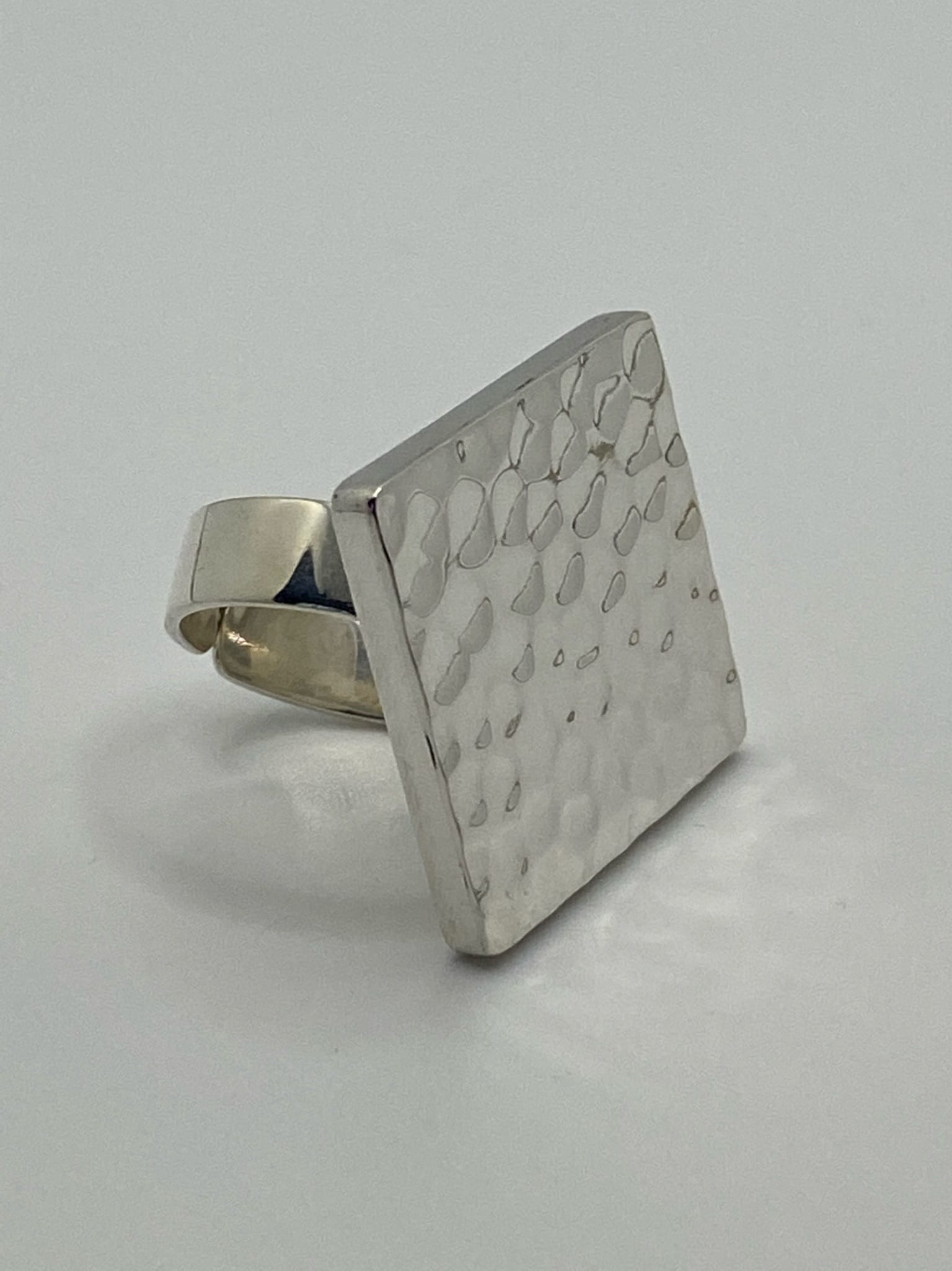 Bague Argent Cuadrado Martelé – Image 2