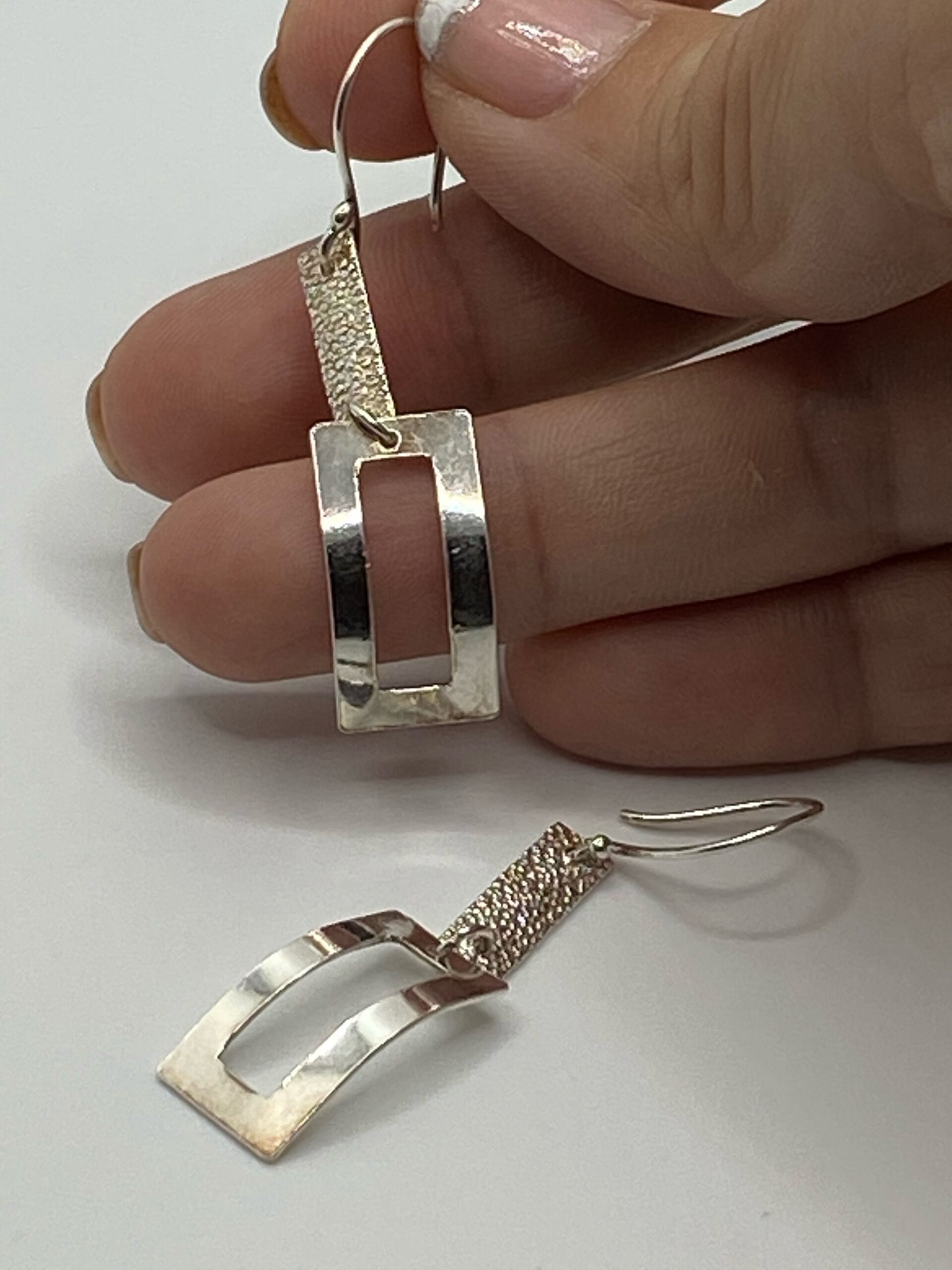 Boucles d'oreilles rect stri SL – Image 2